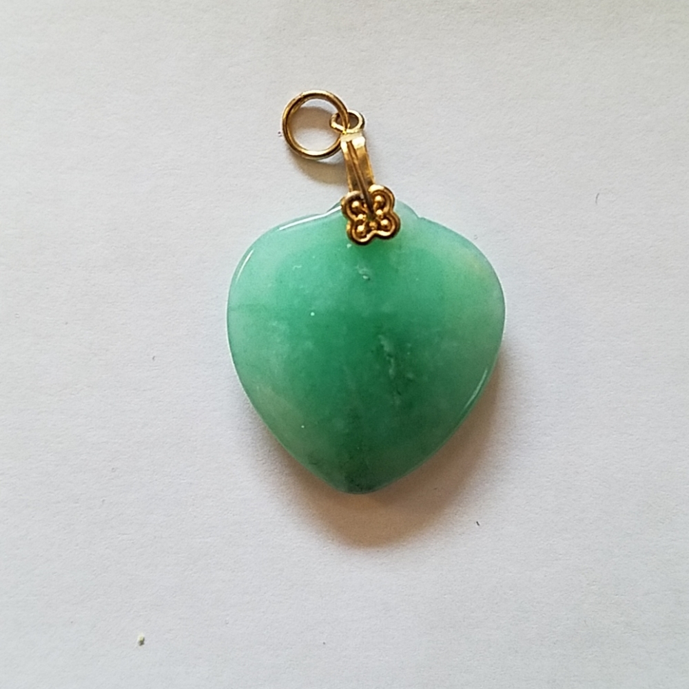 Jade pendant